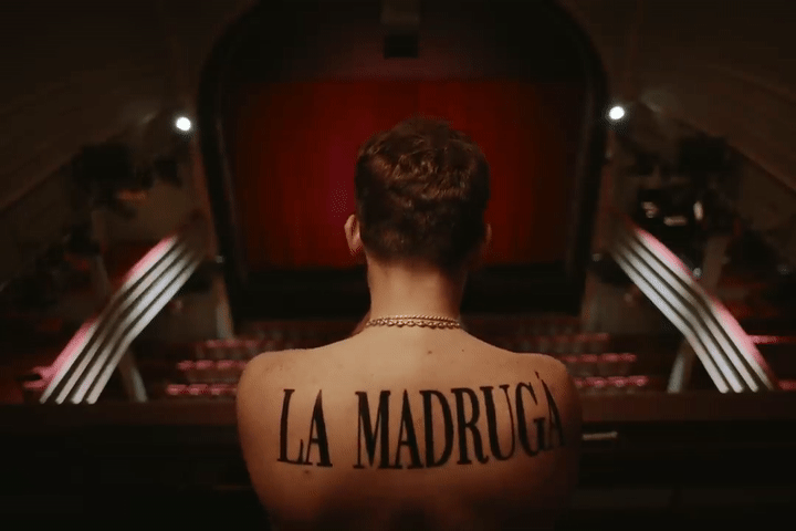 NUEVA SEASON_gif_1